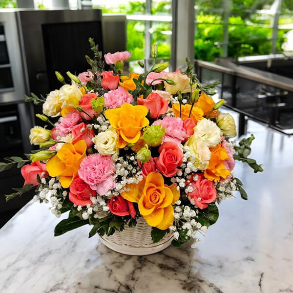 กระเช้าดอกไม้  Sunny Delight Flower Basket กระเช้าดอกไม้  Sunny Delight Flower Basket