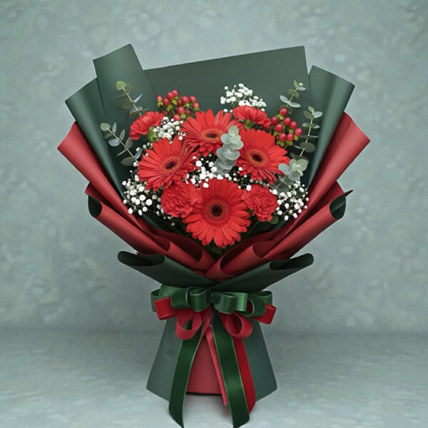 ช่อดอกไม้คริสต์มาส "Christmas Vows Bouqut"