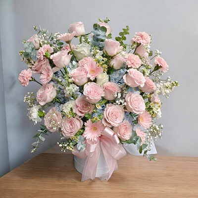 กล่องดอกไม้ "Blush Flower Box"