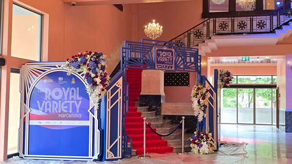 Welcome Reception & Gala Flower Backdrop by Story of Flower
