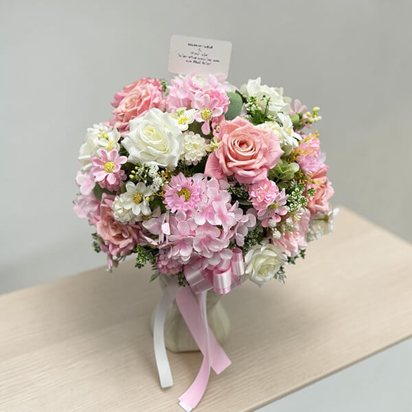 Luxury Pastel Mixed Artificial Flower Vase แจกันดอกไม้ประดิษฐ์โทนสีชมพู-ขาวพรีเมียม สไตล์หวานหรูสำหรับตกแต่งและมอบเป็นของขวัญ